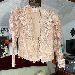 Elegant Lace Blazer